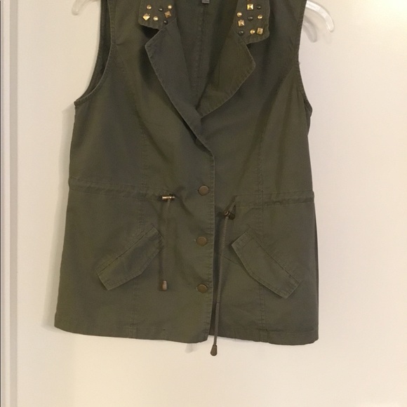 Chlad Madele Green Vest  Size Small $45 - Picture 3 of 16